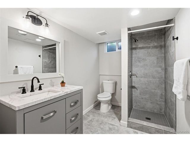 2195 Crabtree Dr, Greenwood Village, CO 80121