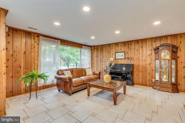 109 MOHAWK TRL, Medford Lakes, NJ 08055