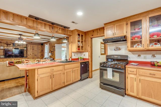 109 MOHAWK TRL, Medford Lakes, NJ 08055