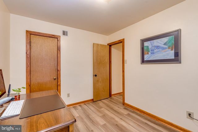 109 MOHAWK TRL, Medford Lakes, NJ 08055