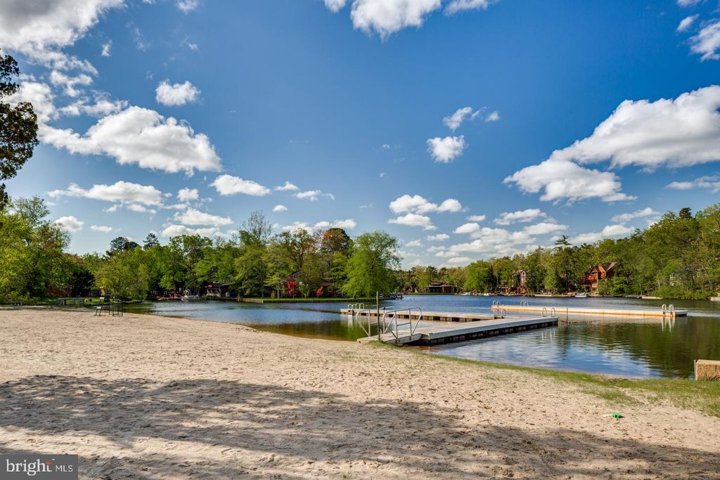 109 MOHAWK TRL, Medford Lakes, NJ 08055
