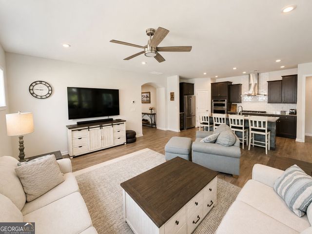229 Nuttall Drive, Griffin, GA 30223