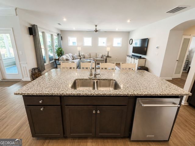229 Nuttall Drive, Griffin, GA 30223