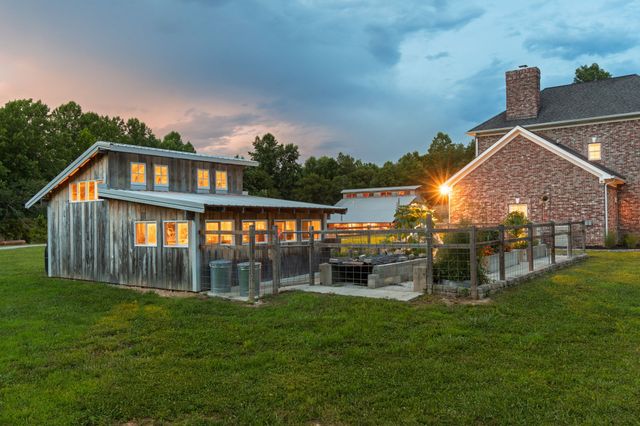 144 Abberly Ln, Hohenwald, TN 38462