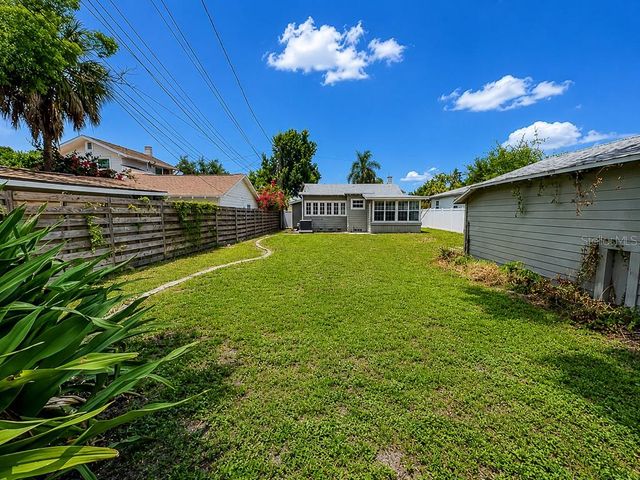 2244 4TH AVENUE N, St Petersburg, FL 33713