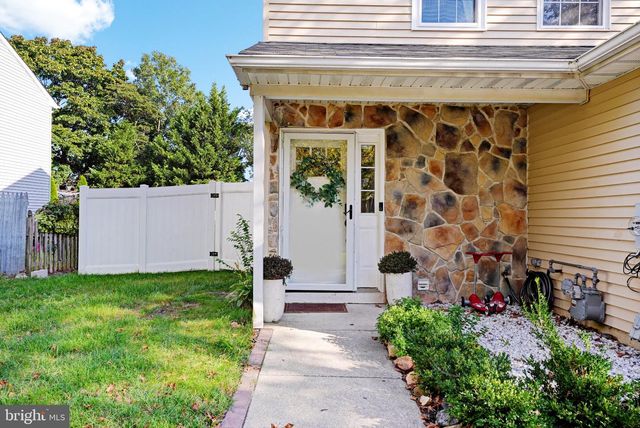 48 HIGH MEADOWS DR, Sicklerville, NJ 08081