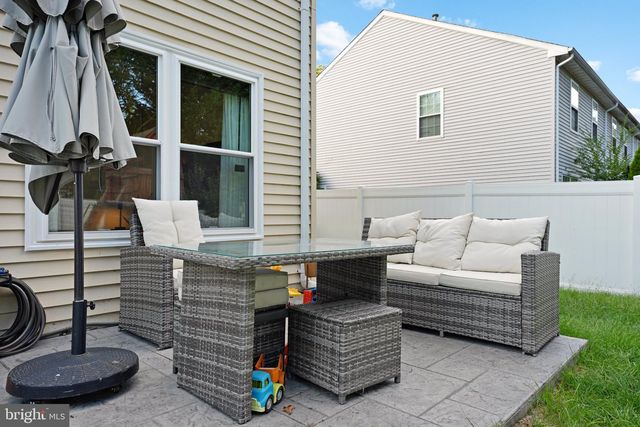 48 HIGH MEADOWS DR, Sicklerville, NJ 08081