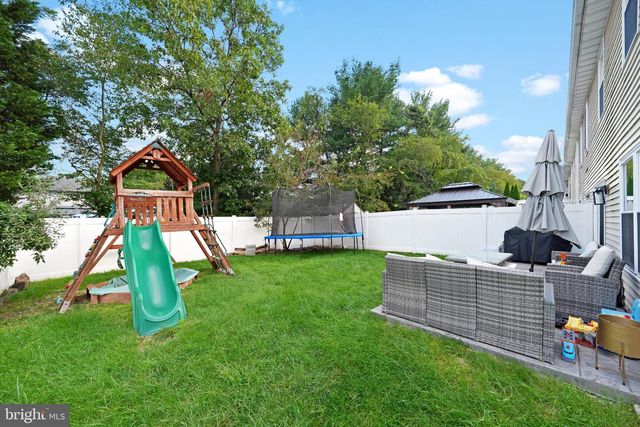 48 HIGH MEADOWS DR, Sicklerville, NJ 08081