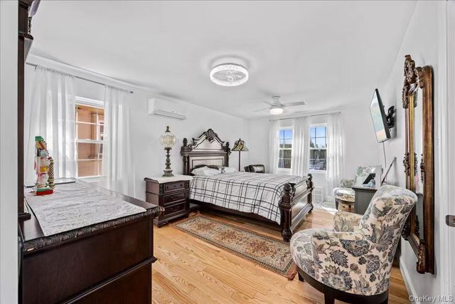 642 Lenore Lane, Elmont, NY 11003