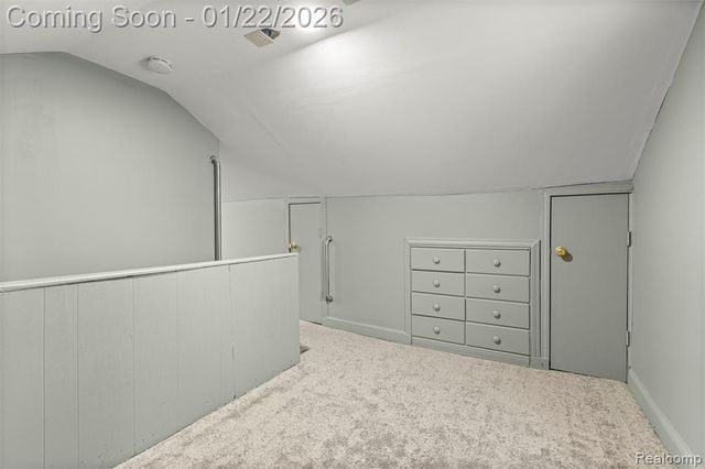 5903 N Silvery Lane, Dearborn Heights, MI 48127