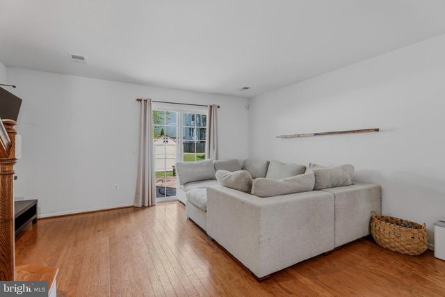 9611 STIRLING BRIDGE DR, Columbia, MD 21046