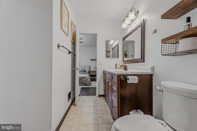 9611 STIRLING BRIDGE DR, Columbia, MD 21046