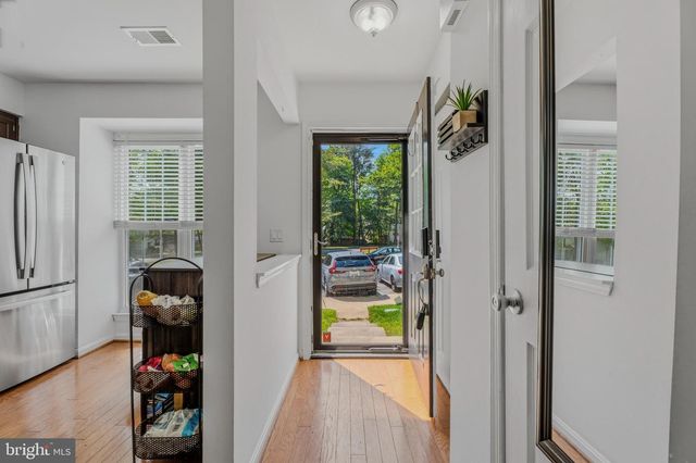 9611 STIRLING BRIDGE DR, Columbia, MD 21046
