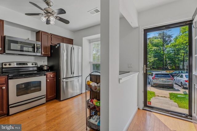 9611 STIRLING BRIDGE DR, Columbia, MD 21046
