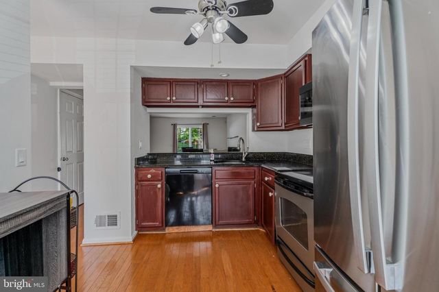 9611 STIRLING BRIDGE DR, Columbia, MD 21046