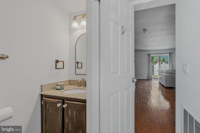 9611 STIRLING BRIDGE DR, Columbia, MD 21046