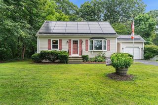 29 Brandes St, Webster, MA 01570