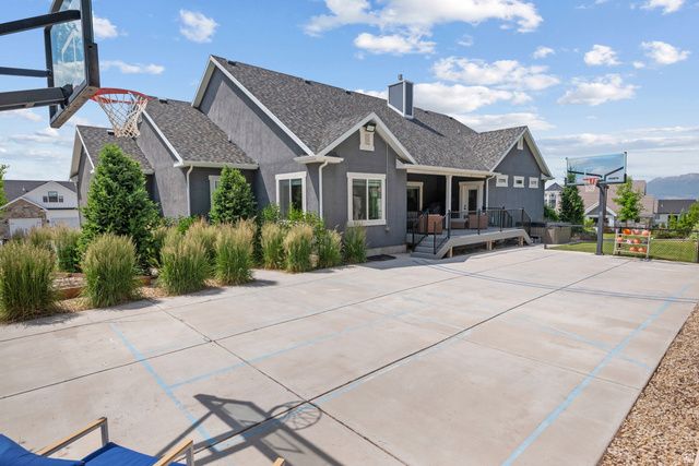 1043 S 900 E, Salem, UT 84653