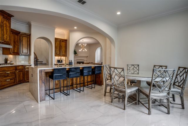 863 Falcon Trace Drive, Allen, TX 75013