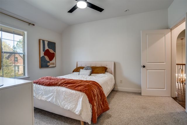 863 Falcon Trace Drive, Allen, TX 75013