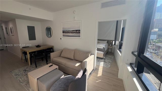 225 N Miami Ave 212, Miami, FL 33128