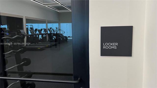 225 N Miami Ave 212, Miami, FL 33128