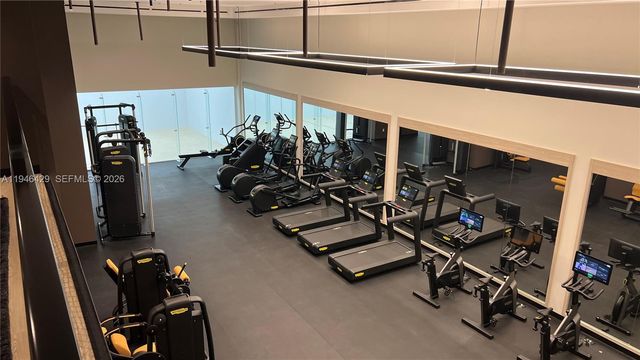 225 N Miami Ave 212, Miami, FL 33128