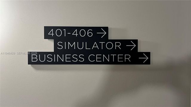 225 N Miami Ave 212, Miami, FL 33128