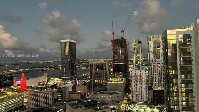 225 N Miami Ave 212, Miami, FL 33128