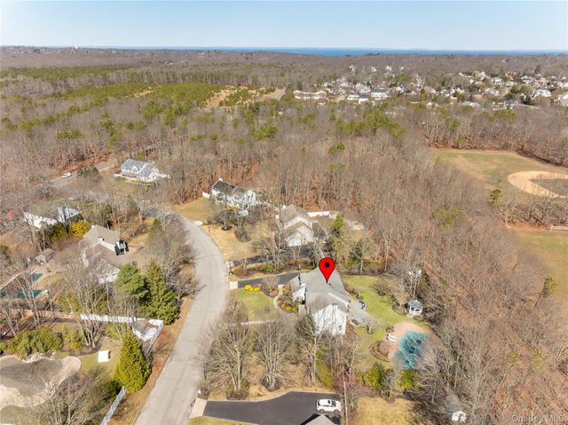 7 Framingham Lane, Shoreham, NY 11786