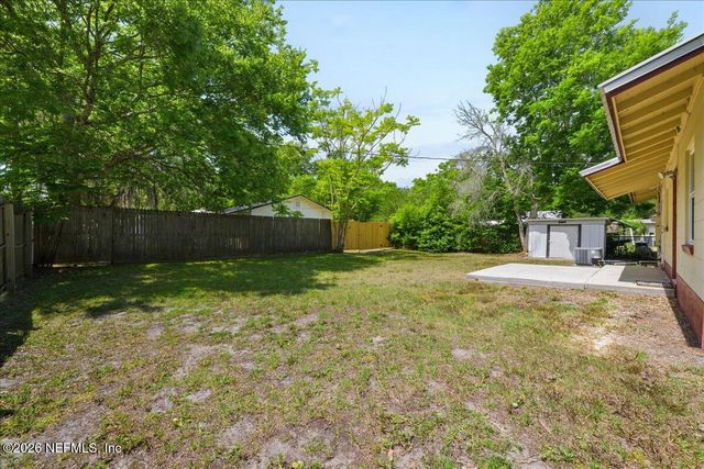 2601 STATE Street, Palatka, FL 32177