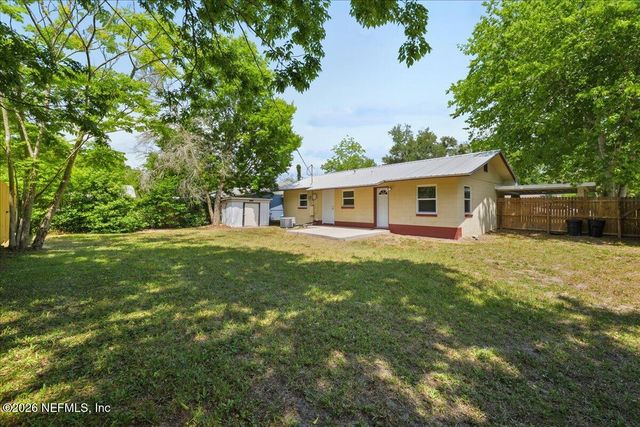2601 STATE Street, Palatka, FL 32177