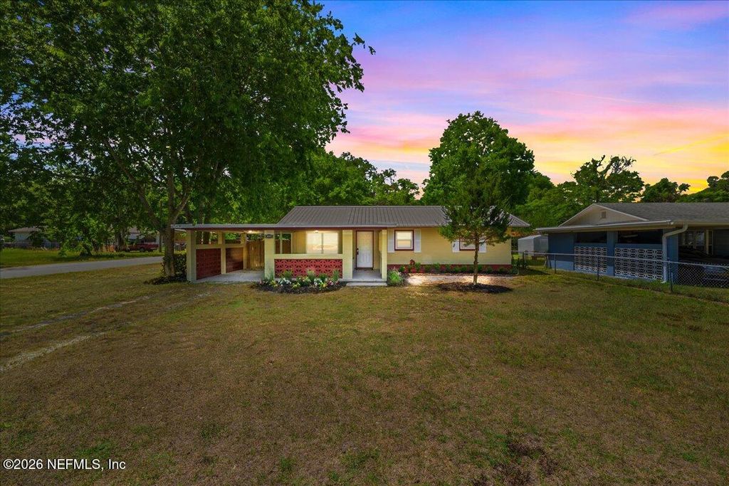 2601 STATE Street, Palatka, FL 32177