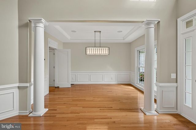327 S CALDWELL CIR, Downingtown, PA 19335