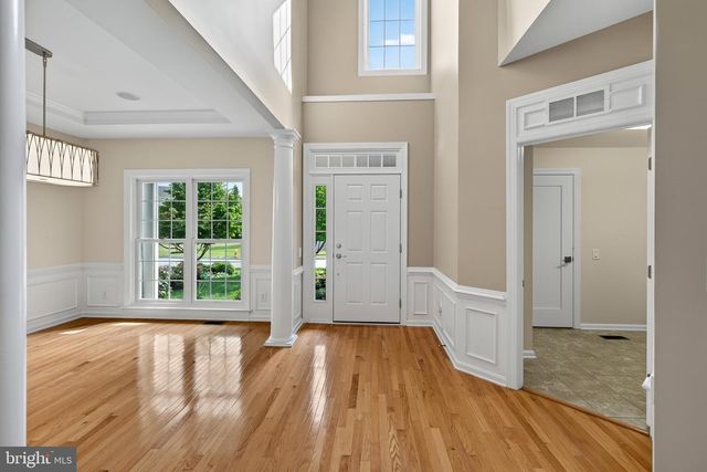 327 S CALDWELL CIR, Downingtown, PA 19335