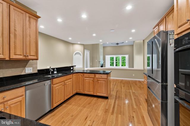 327 S CALDWELL CIR, Downingtown, PA 19335