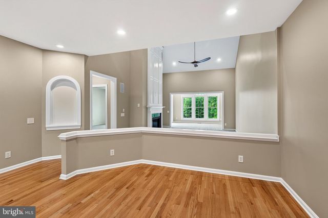 327 S CALDWELL CIR, Downingtown, PA 19335