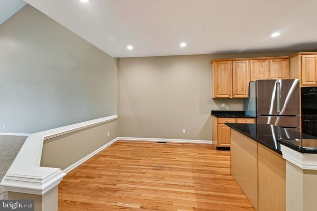 327 S CALDWELL CIR, Downingtown, PA 19335