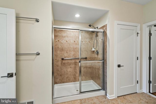 327 S CALDWELL CIR, Downingtown, PA 19335