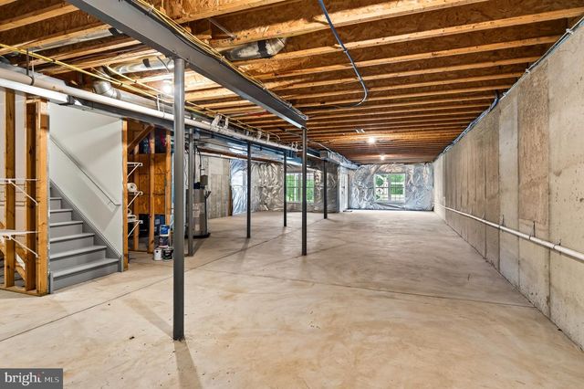 327 S CALDWELL CIR, Downingtown, PA 19335