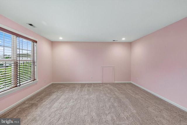 327 S CALDWELL CIR, Downingtown, PA 19335