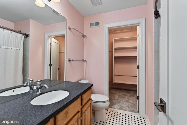 327 S CALDWELL CIR, Downingtown, PA 19335