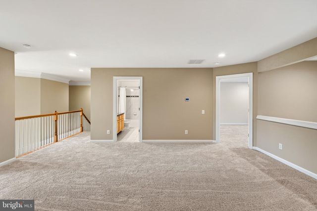 327 S CALDWELL CIR, Downingtown, PA 19335