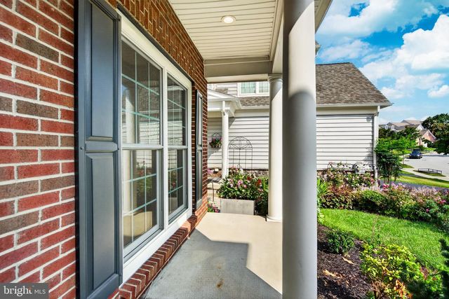 327 S CALDWELL CIR, Downingtown, PA 19335