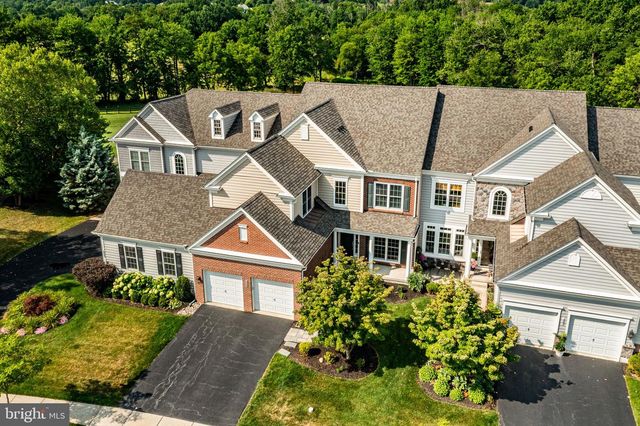 327 S CALDWELL CIR, Downingtown, PA 19335