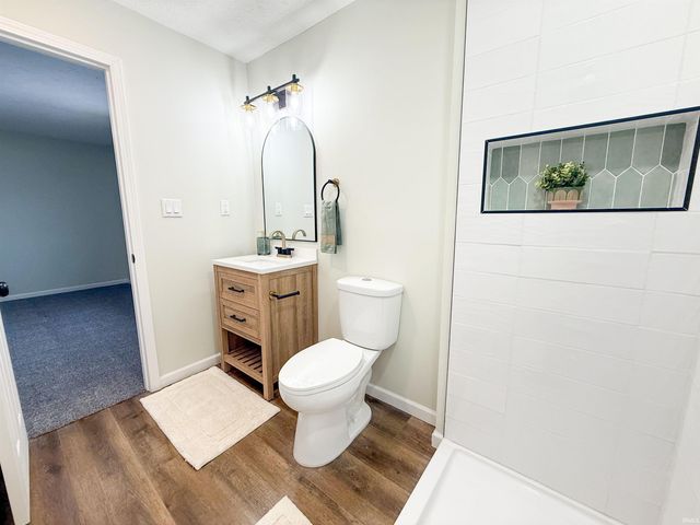 820 Lovechio Drive, Mishawaka, IN 46544