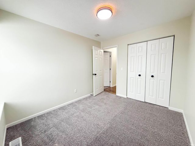 820 Lovechio Drive, Mishawaka, IN 46544