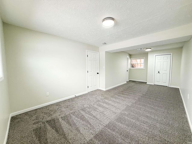 820 Lovechio Drive, Mishawaka, IN 46544