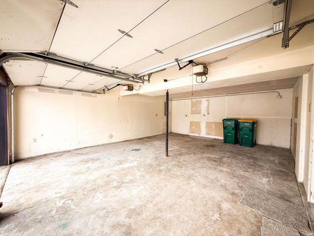 820 Lovechio Drive, Mishawaka, IN 46544