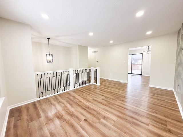 820 Lovechio Drive, Mishawaka, IN 46544